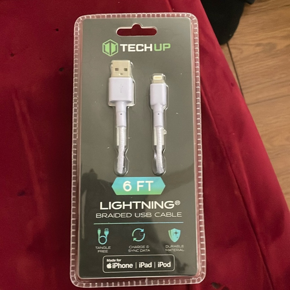 iPhone cable with no adapter